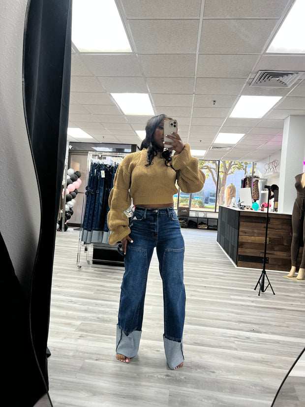 Plucky Cropped Sweater Top